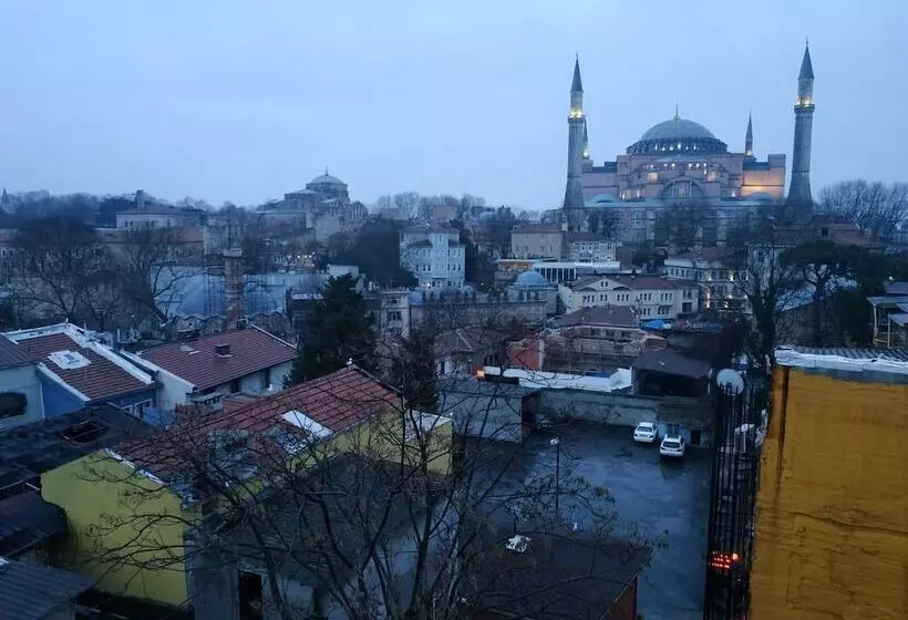 Bon Hotel Hagia Sophia