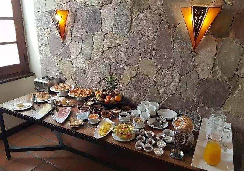 هتل Boutique Balcon De La Plaza