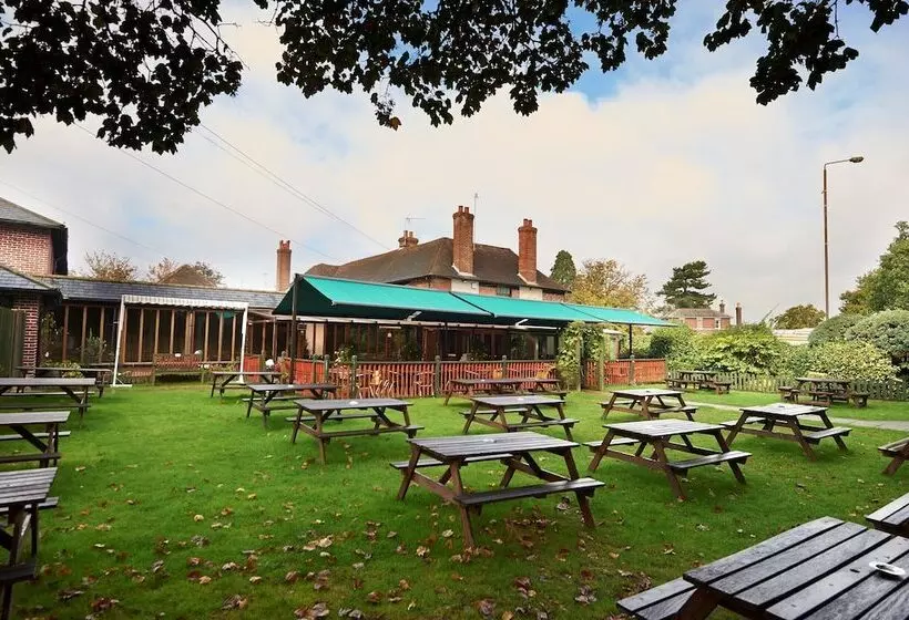 Отель Camden Arms