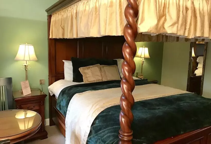 Отель Camden Arms