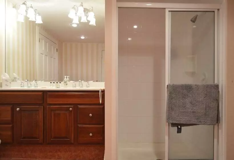 Hotel Canal Side Inn