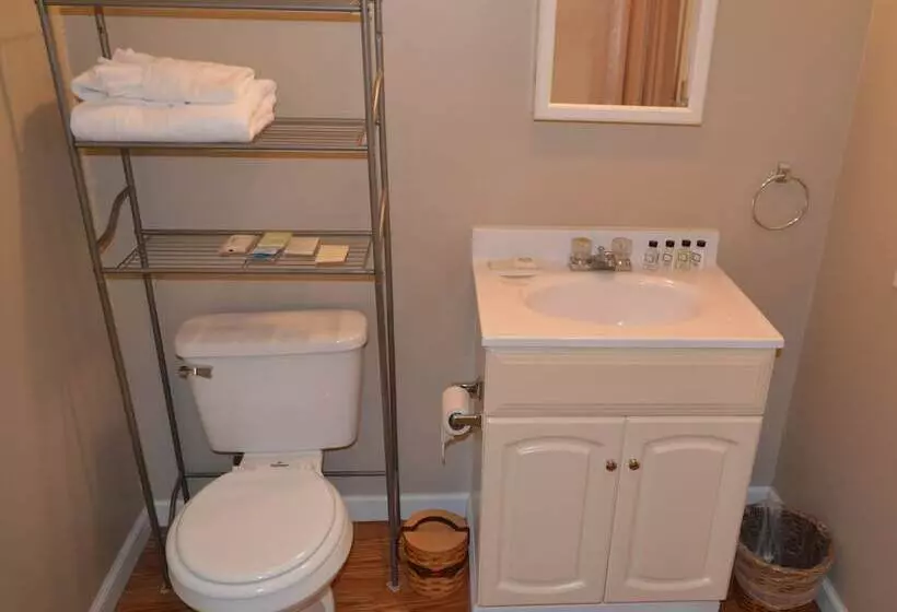 Hotel Canal Side Inn