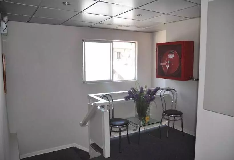 فندق Cosmopolita Hostel