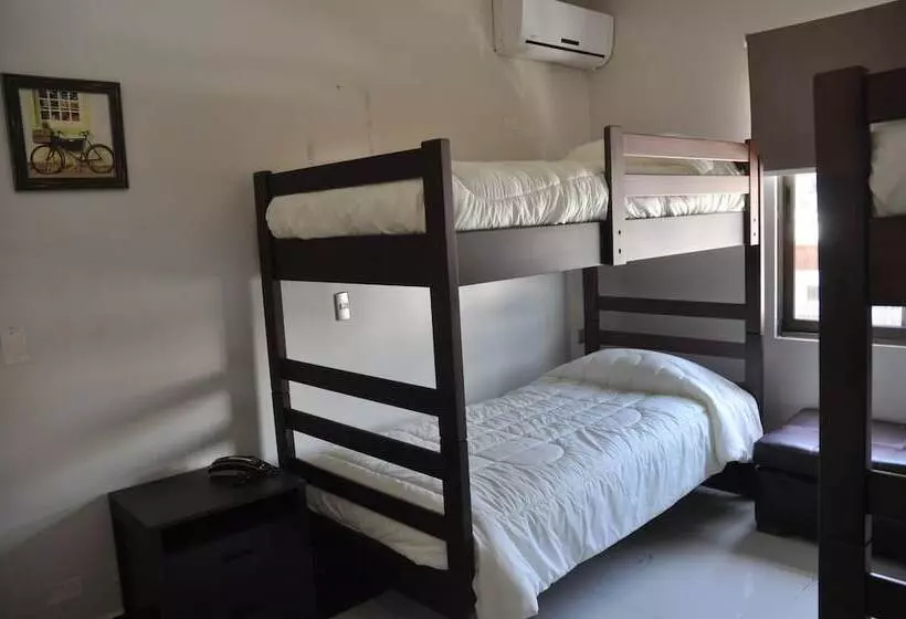 فندق Cosmopolita Hostel