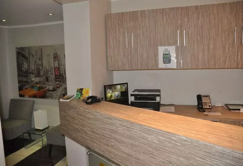 فندق Cosmopolita Hostel