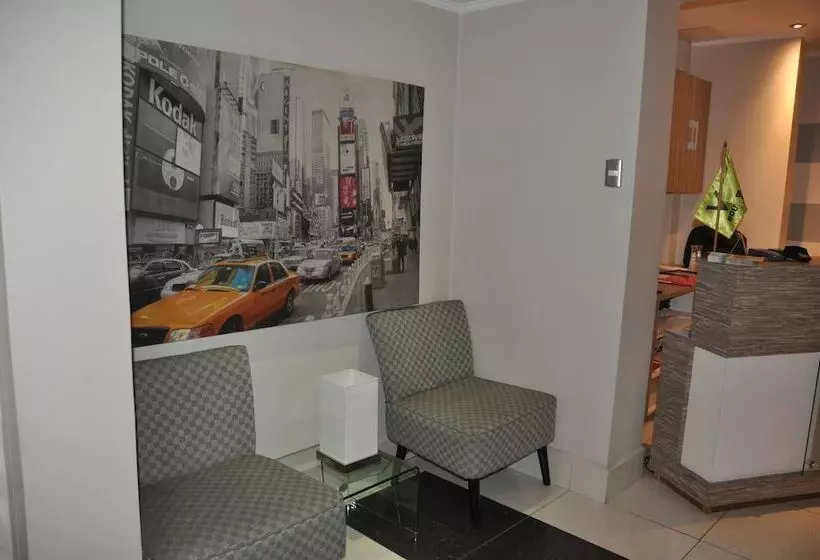 فندق Cosmopolita Hostel