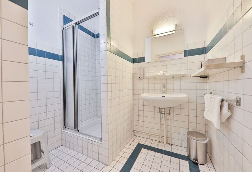 בית מלון כפרי Deybach