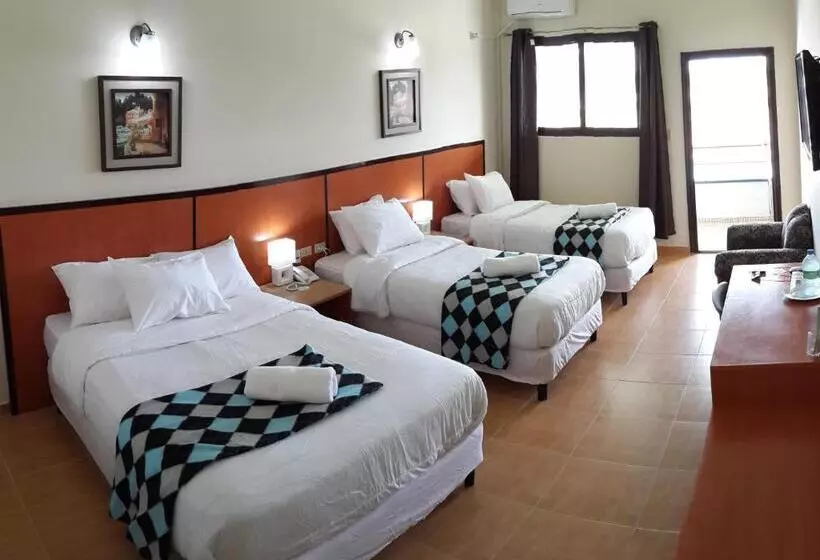 Отель Express Inn Coronado & Camping