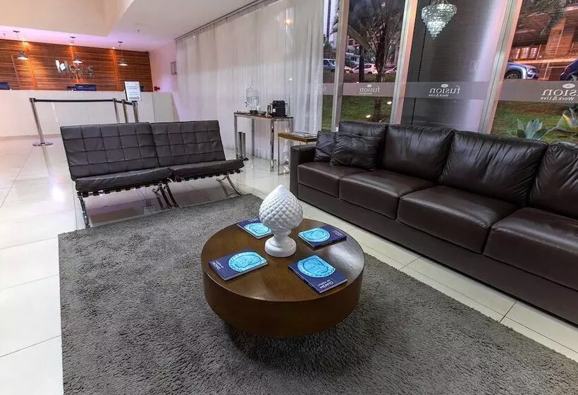 Hotel Fusion Hplus Express +