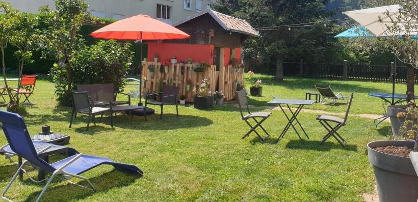 בית מלון כפרי Deybach