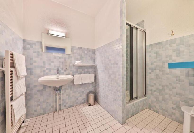 בית מלון כפרי Deybach