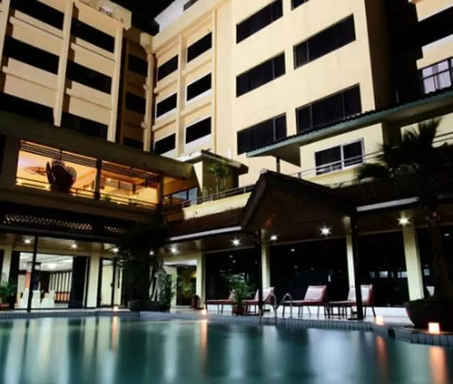 בית מלון כפרי Regent S Park