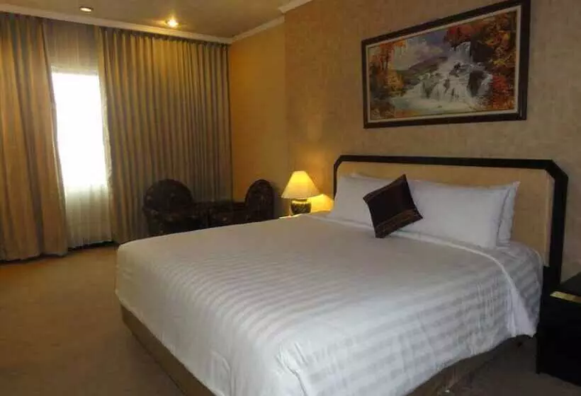 בית מלון כפרי Regent S Park