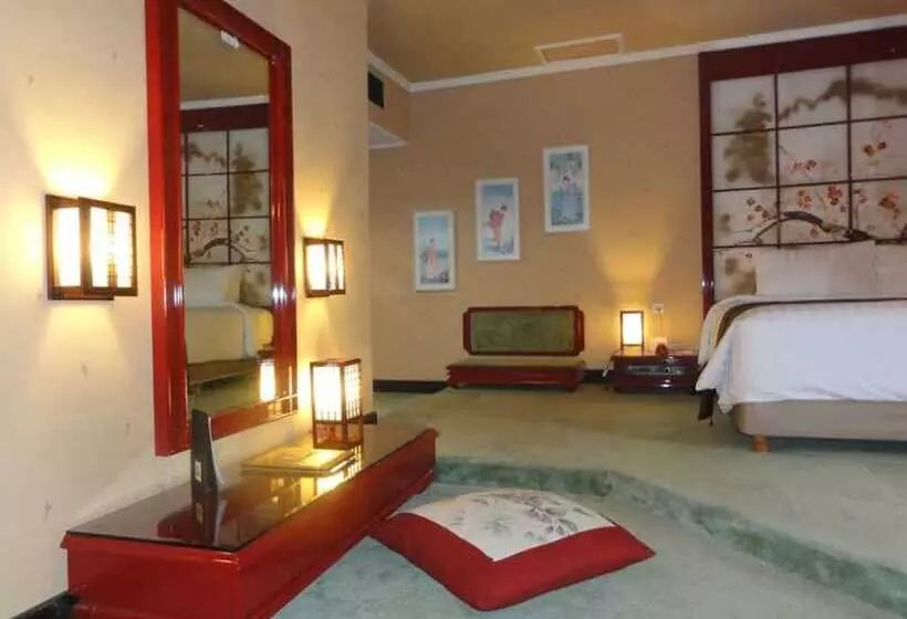 בית מלון כפרי Regent S Park