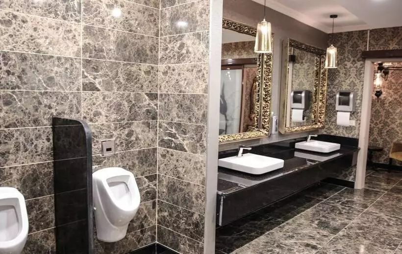 هتل Rezone Health & Oxygen