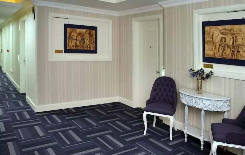 هتل Rezone Health & Oxygen