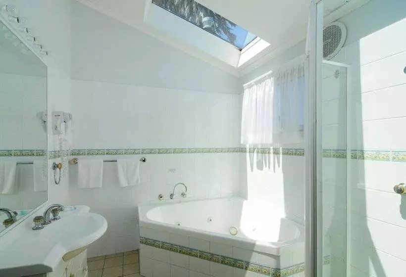 酒店 Surf Beach Holiday Park