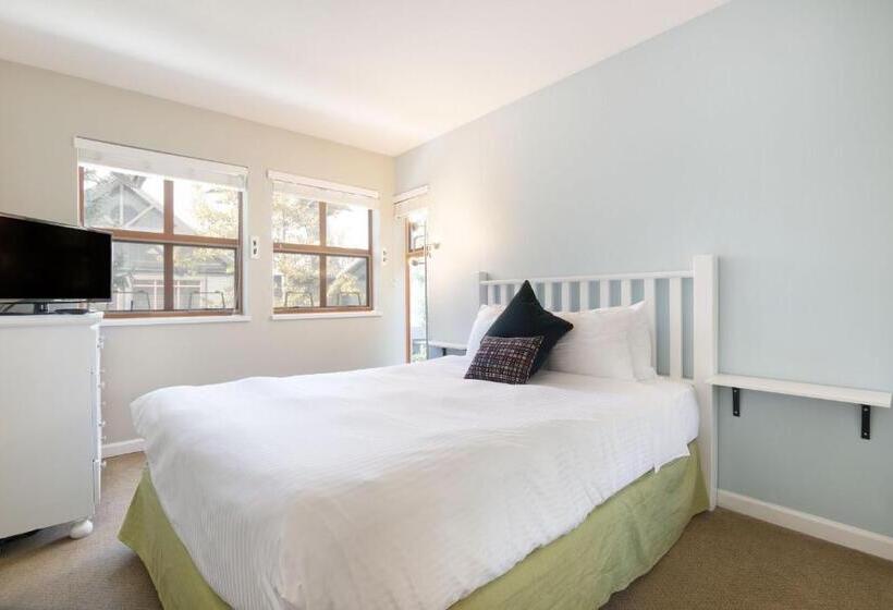 هتل Whistler Vacation Club At Twin Peaks