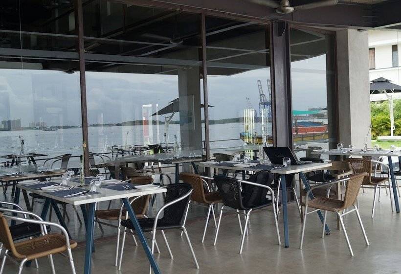 Hotel Xandari Harbour Fort Kochi