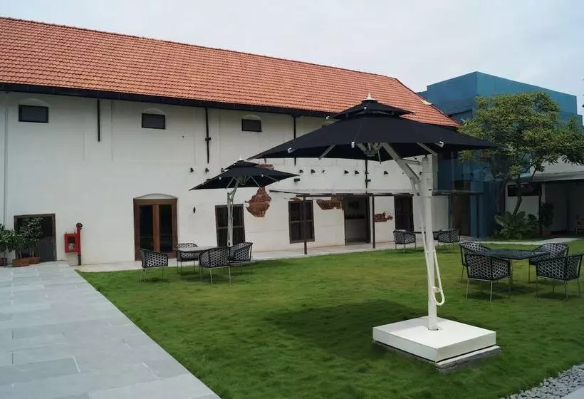 Отель Xandari Harbour Fort Kochi