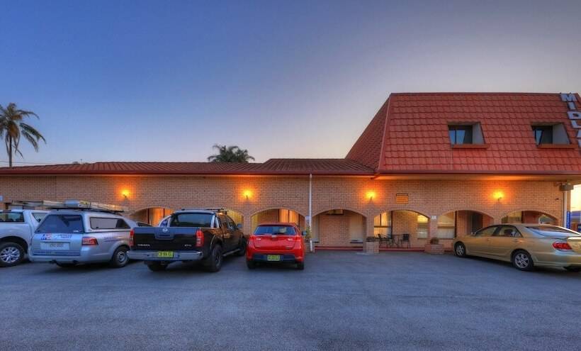Midlands Motel