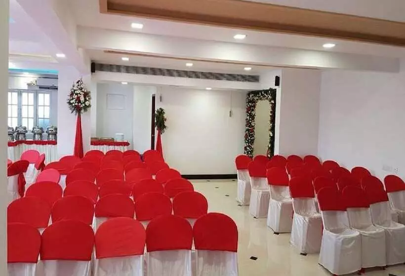 Phils  Residency & Banquets