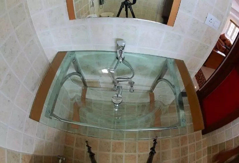 Phils  Residency & Banquets