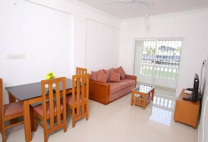 Phils  Residency & Banquets