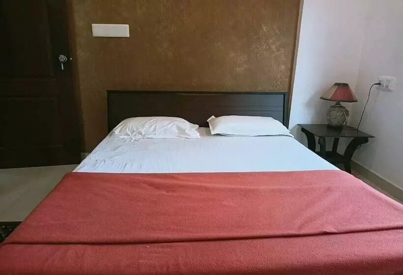 Phils  Residency & Banquets