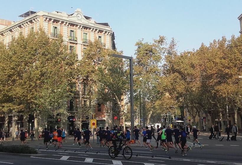 Stay Together Barcelona Apartments