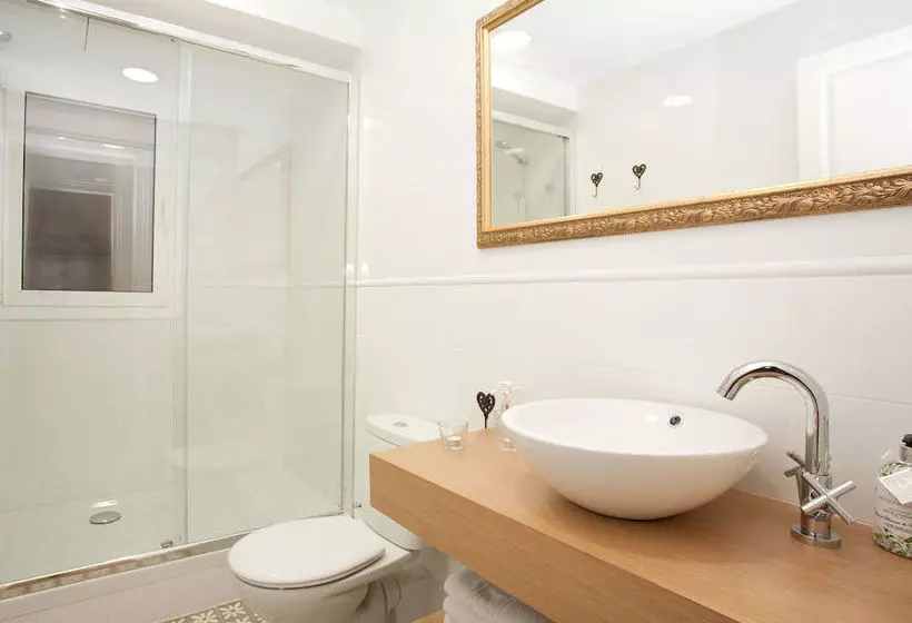 Two Sisters Apartments