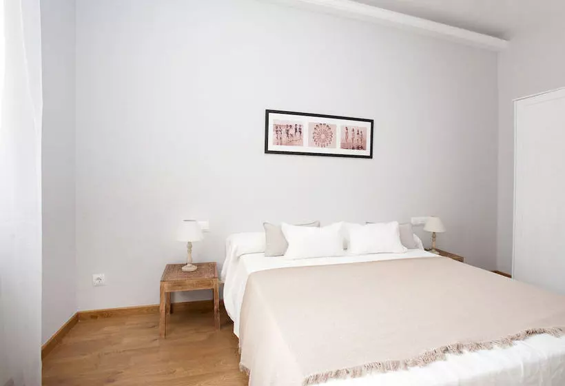 Two Sisters Apartments