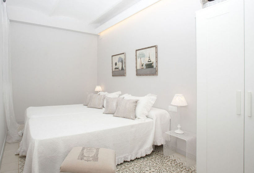 Two Sisters Apartments