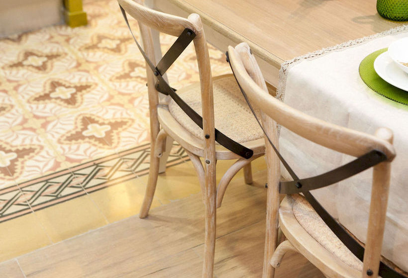 Two Sisters Apartments