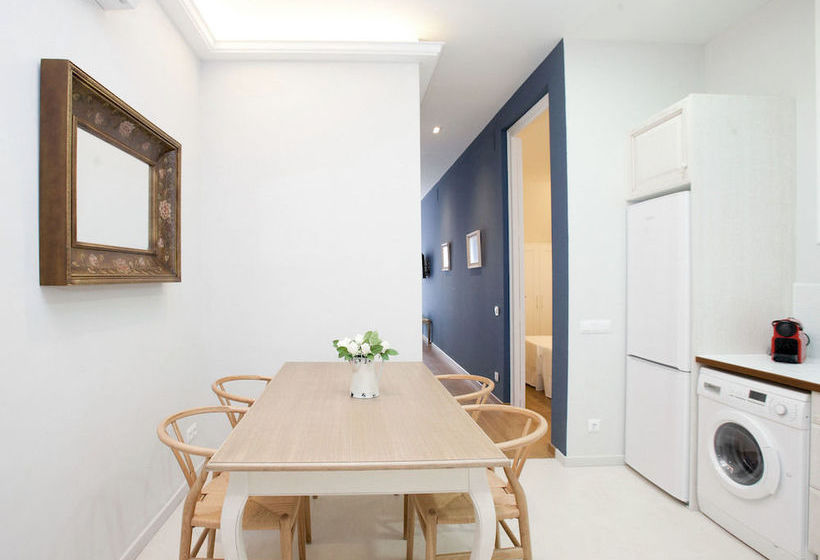 Two Sisters Apartments