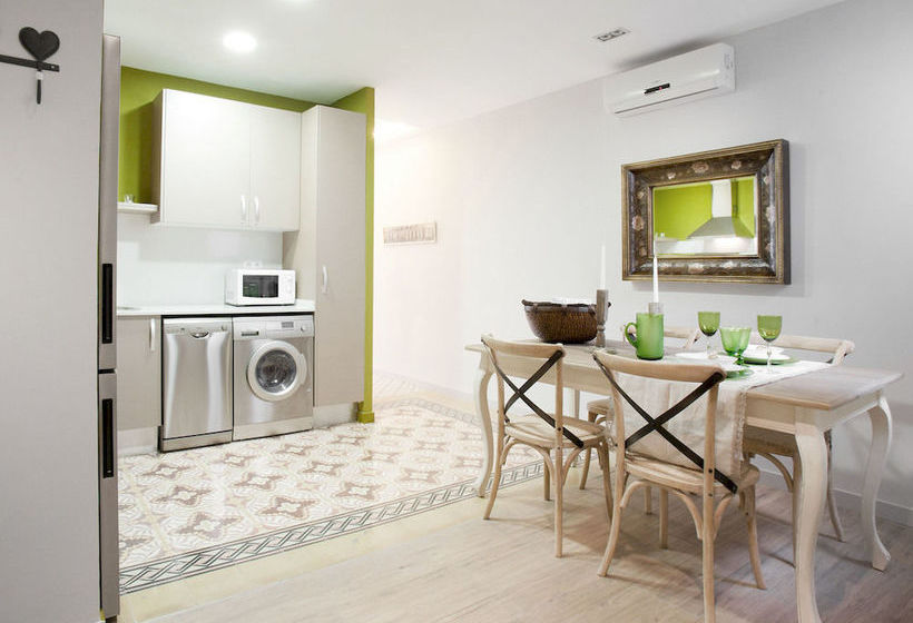 Two Sisters Apartments