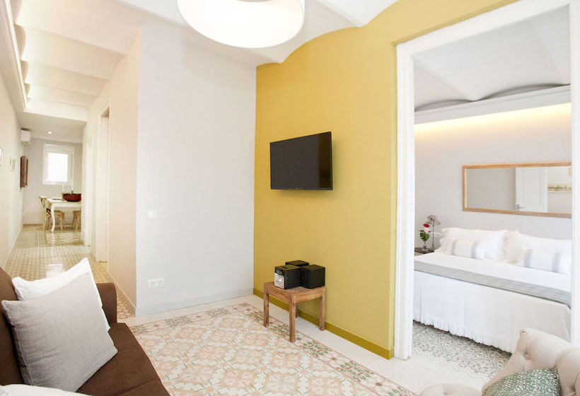 Two Sisters Apartments