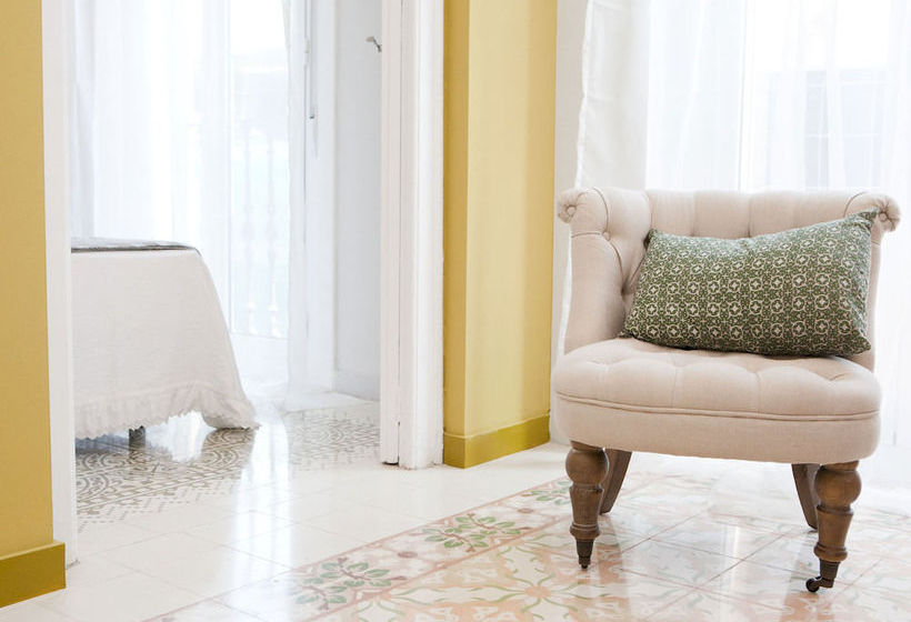 Two Sisters Apartments