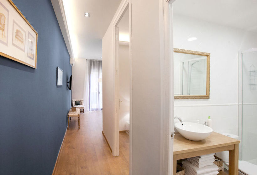 Two Sisters Apartments