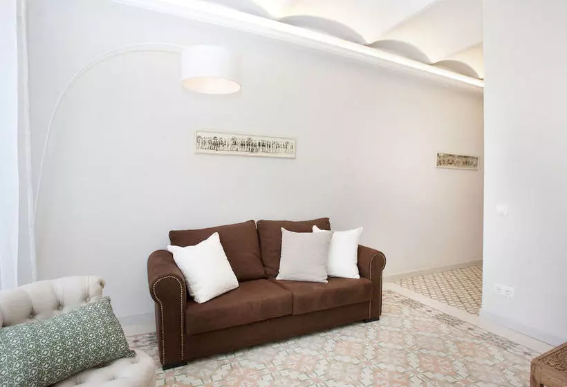 Two Sisters Apartments