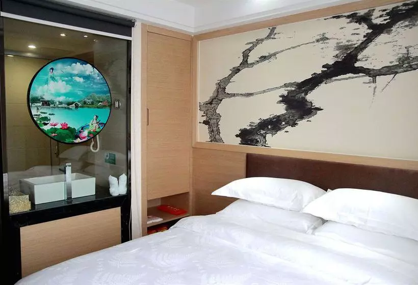 فندق Xinghe Xianjiang