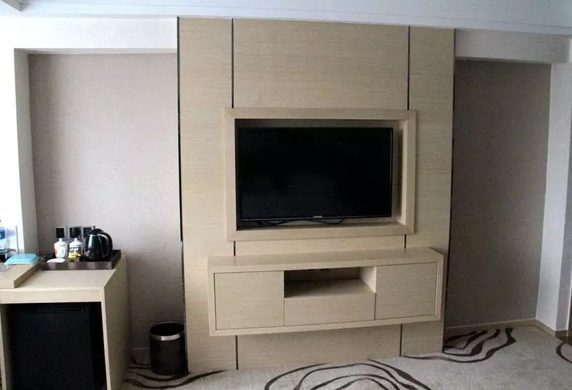 فندق Xinghe Xianjiang