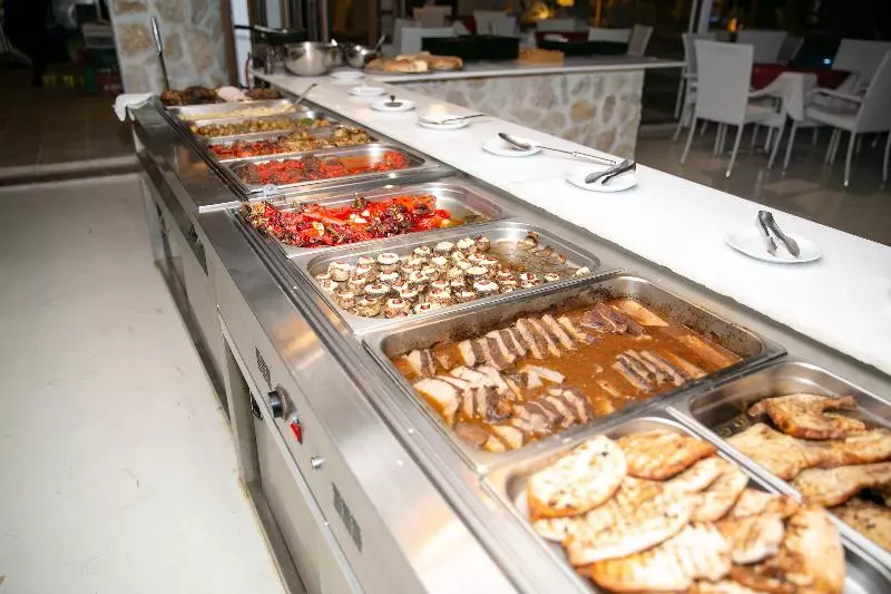 Alia Luxury Suites And Spa