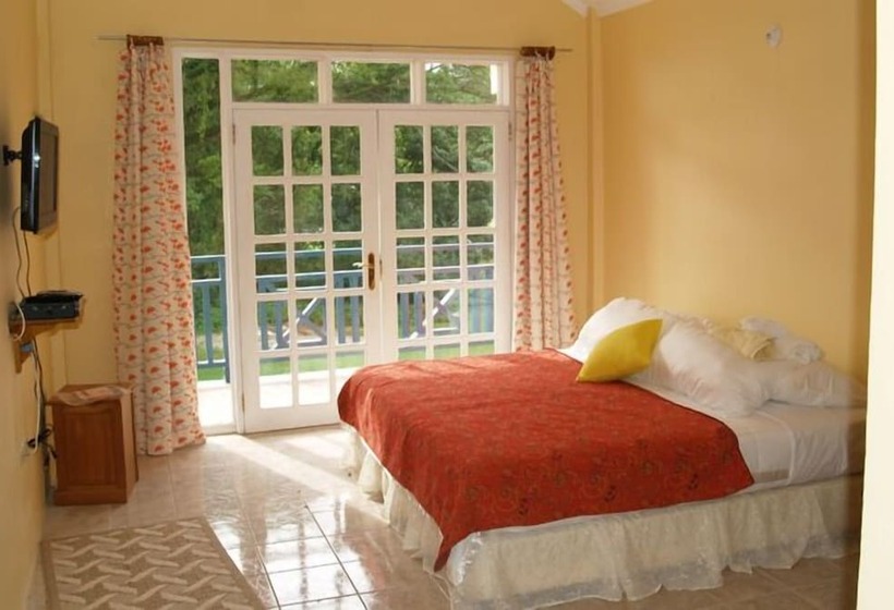 Canoe Bay Beach Resort