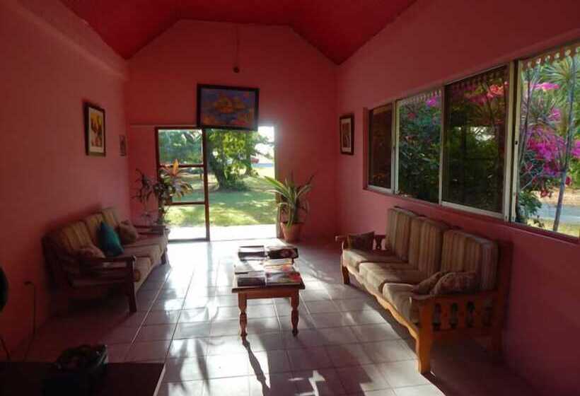 Canoe Bay Beach Resort