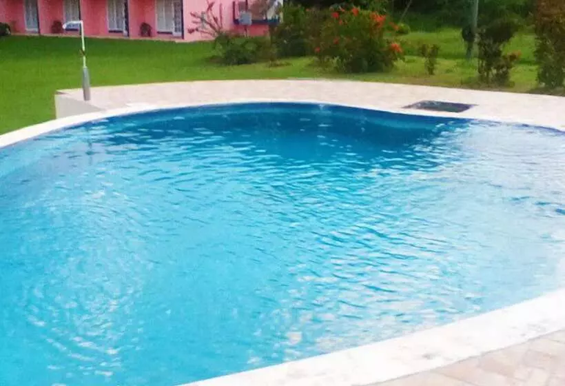 Canoe Bay Beach Resort