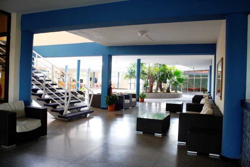 مسافرخانه Villa Tararaco