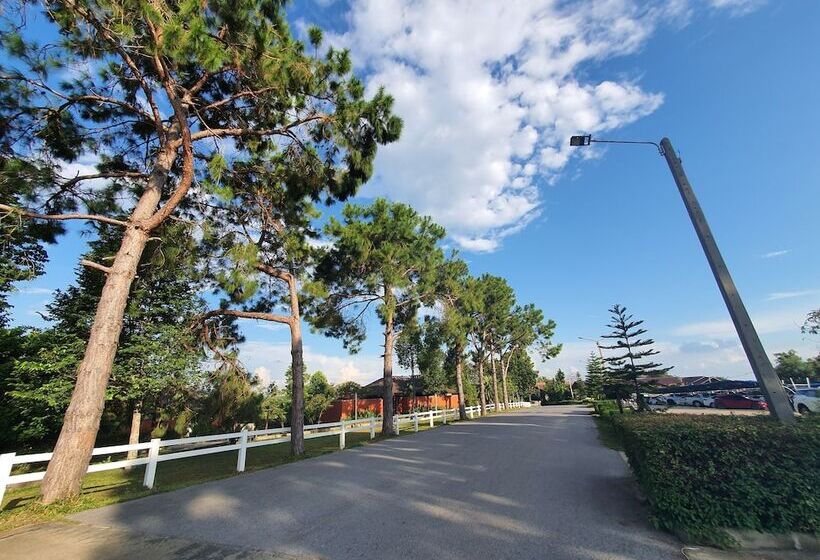 فندق A Star Phulare Valley