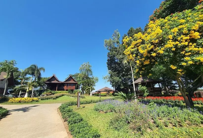 فندق A Star Phulare Valley