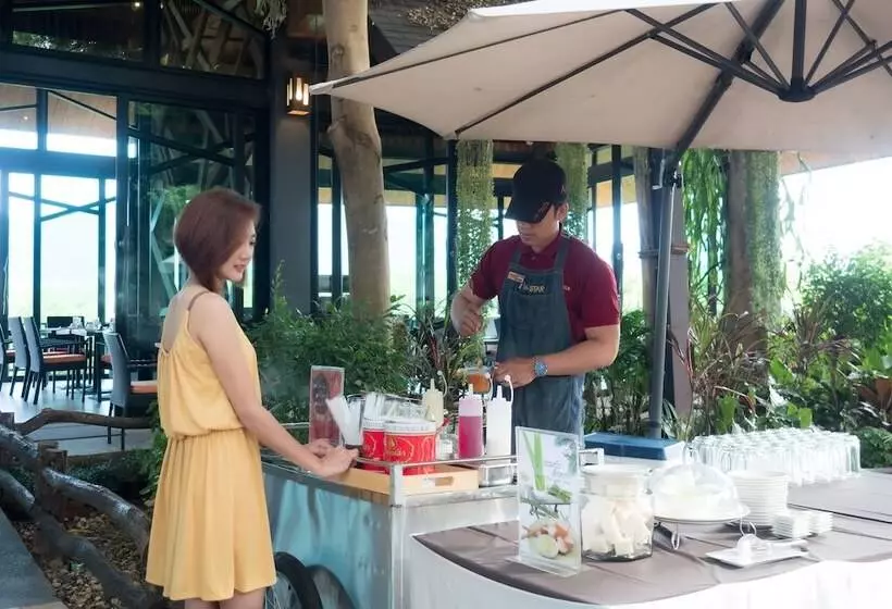 فندق A Star Phulare Valley